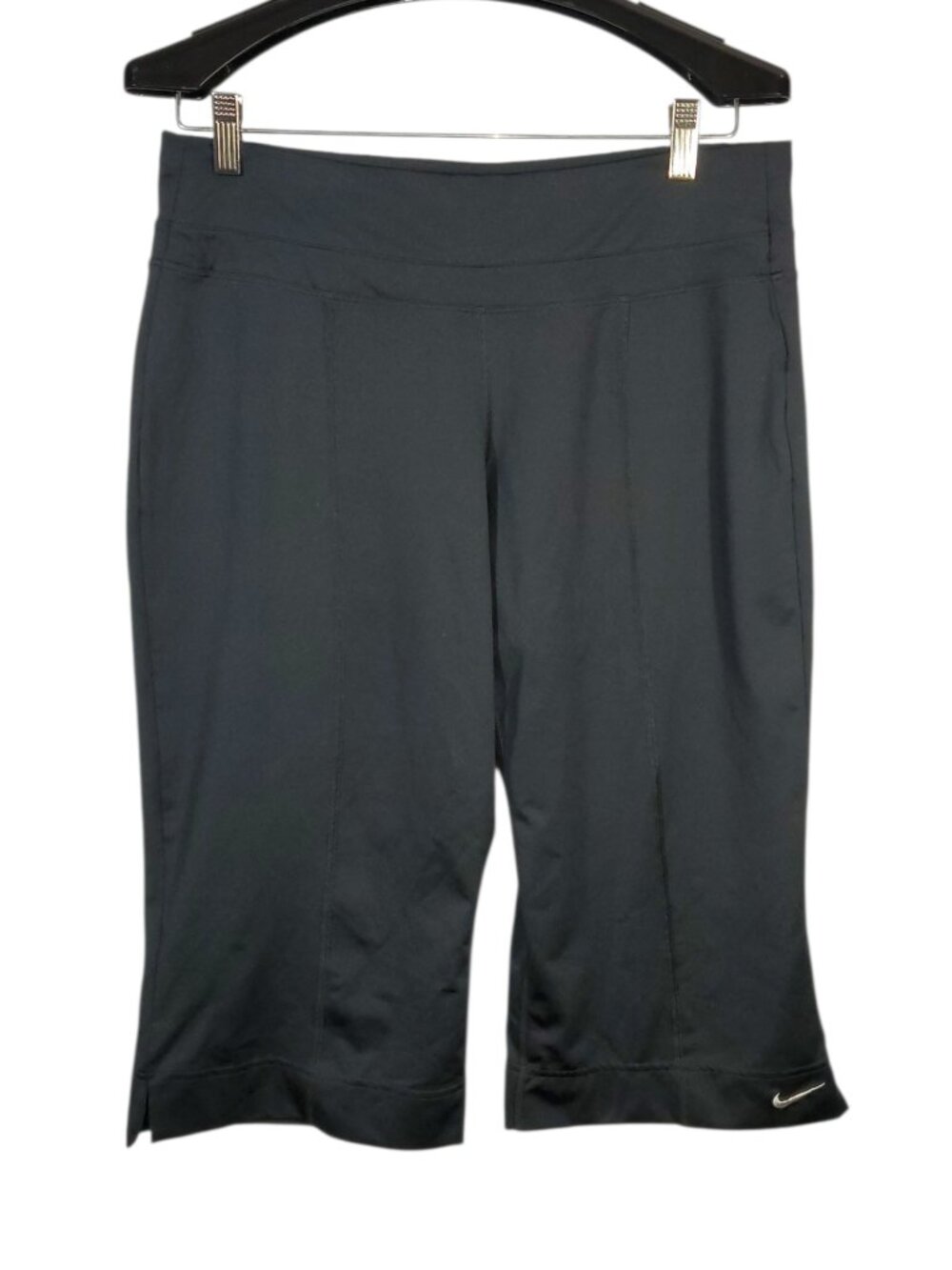Nike Dri-Fit Capri Pants Women's M Black Embroidered Swoosh Wide Leg Y2K Yoga